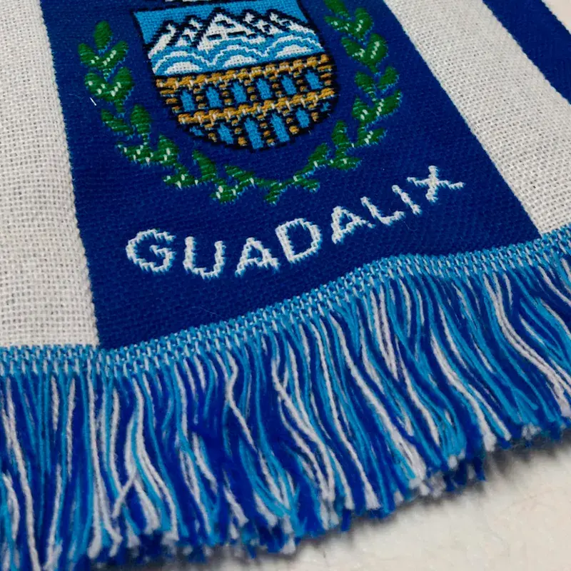 Bufanda telar personalizada con flecos